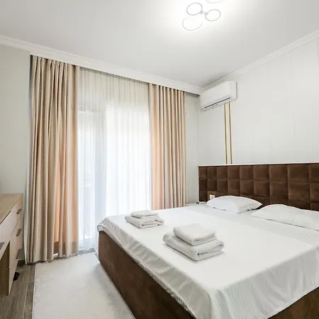 Prestige アパート Sarandë