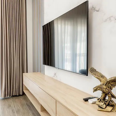 Prestige アパート Sarandë