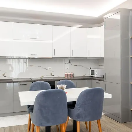 Prestige Sarandë